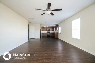 2332 Bee Hive Dr in Columbia, TN - Foto de edificio - Building Photo