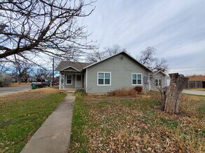 2130 San Antonio St in San Angelo, TX - Building Photo - Building Photo