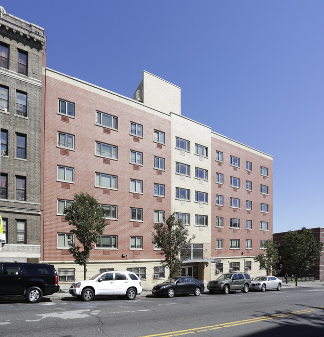 861 E 163rd St in Bronx, NY - Building Photo - Building Photo