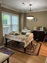 30 Cedar Knoll Dr in Greensboro, NC - Foto de edificio - Building Photo