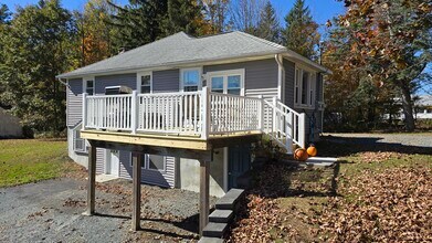 1843 NY-43, Unit A in Averill Park, NY - Building Photo - Building Photo