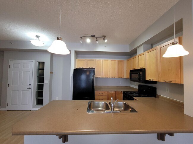 property at 4245-4139 139 Ave NW