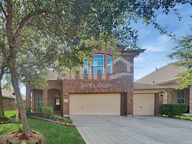 property at 6815 Hunters Way Ln