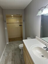 2216 W Woodlawn Ave in Tampa, FL - Building Photo - Building Photo