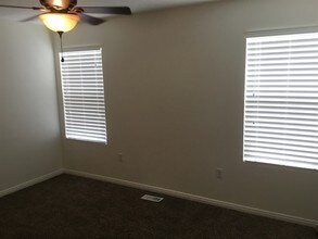 2088 Fremont Crest Ave in Syracuse, UT - Building Photo - Building Photo