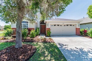 1252 Atticus Ct in Zephyrhills, FL - Building Photo