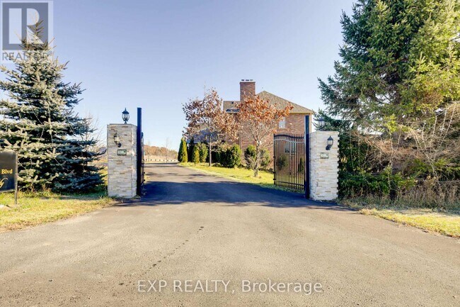 17353 Winston Churchill Blvd in Caledon, ON - Building Photo - Building Photo