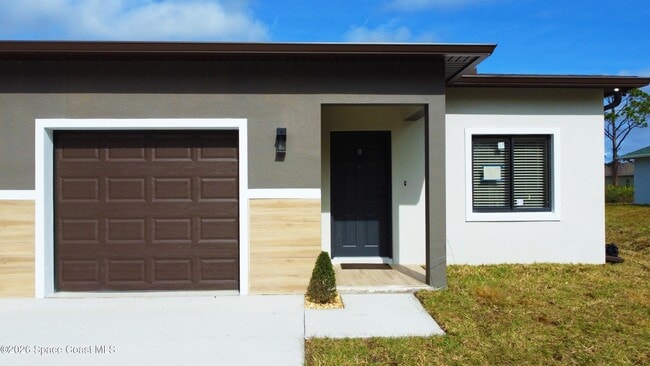 property at 1649 Belem St SE