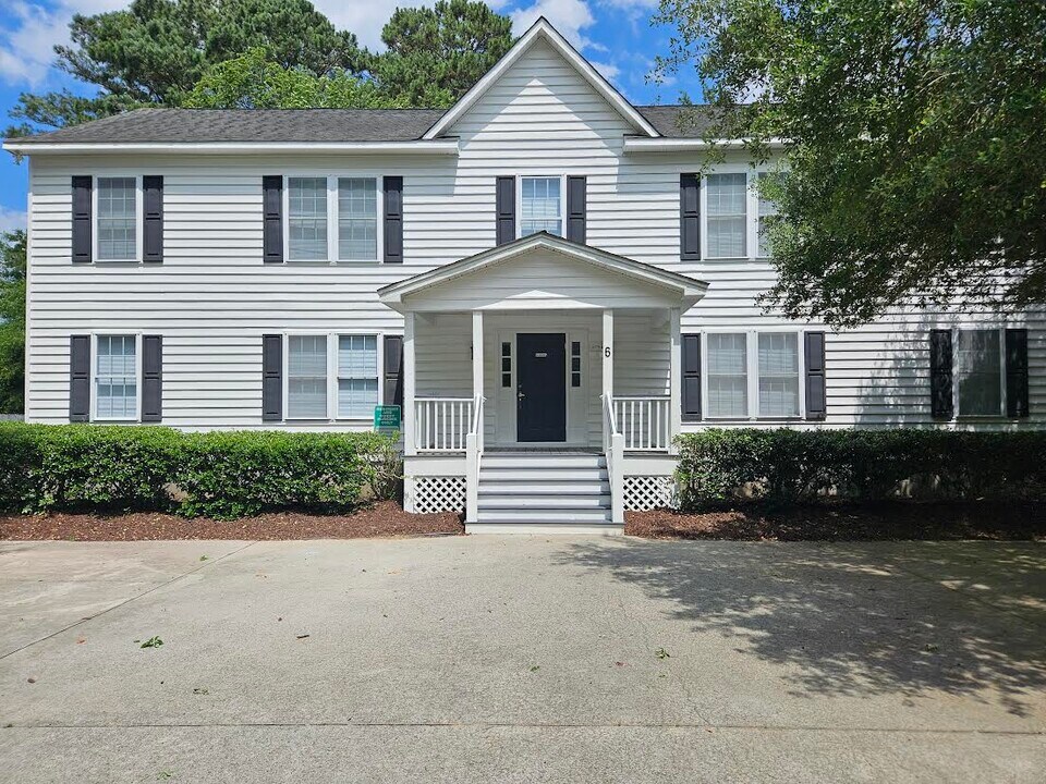 6 Commercial Row, Unit 6 Commercial Row in Charleston, SC - Building Photo
