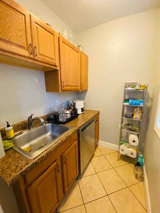 28 Clarkson St, Unit 1 in Boston, MA - Building Photo
