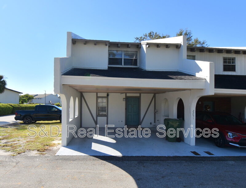 2251 9th St SE in Winter Haven, FL - Building Photo