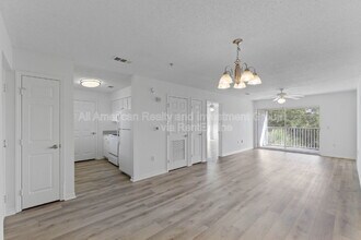 4276 Calinda Ln in Niceville, FL - Building Photo - Building Photo