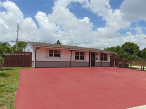 1230 N 70th Terrace in Hollywood, FL - Building Photo - Building Photo