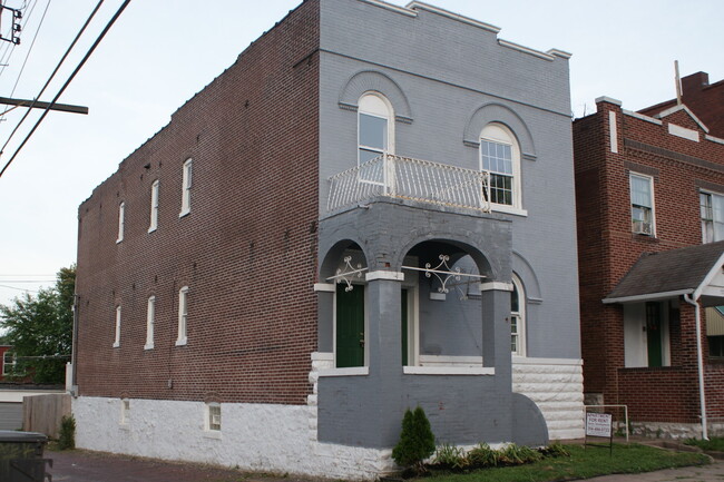 property at 3214 Oregon Ave