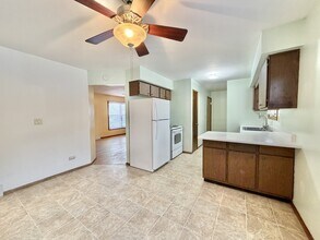 1834 S Crosby Ave in Janesville, WI - Building Photo - Building Photo