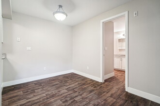 Campbell Run in Woodinville, WA - Building Photo - Building Photo