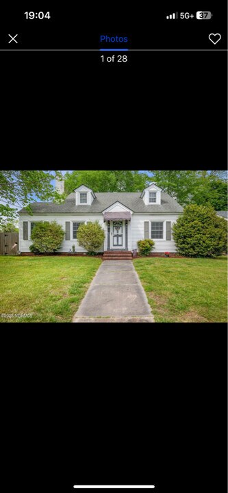 708 McPherson St in Elizabeth City, NC - Building Photo