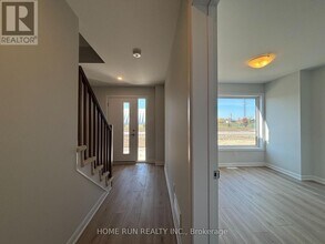 822 Fairline Row in Ottawa, ON - Building Photo - Building Photo