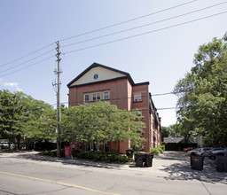 61 Main St in Toronto, ON - Building Photo - Building Photo