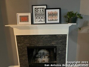 15710 Robin View in San Antonio, TX - Building Photo - Building Photo