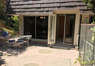 17218 Escalon Dr in Los Angeles, CA - Building Photo - Building Photo