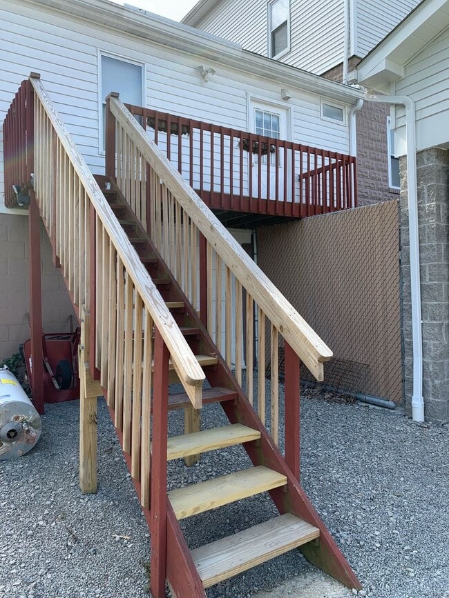 2061 Brodhead Rd in Aliquippa, PA - Building Photo - Building Photo