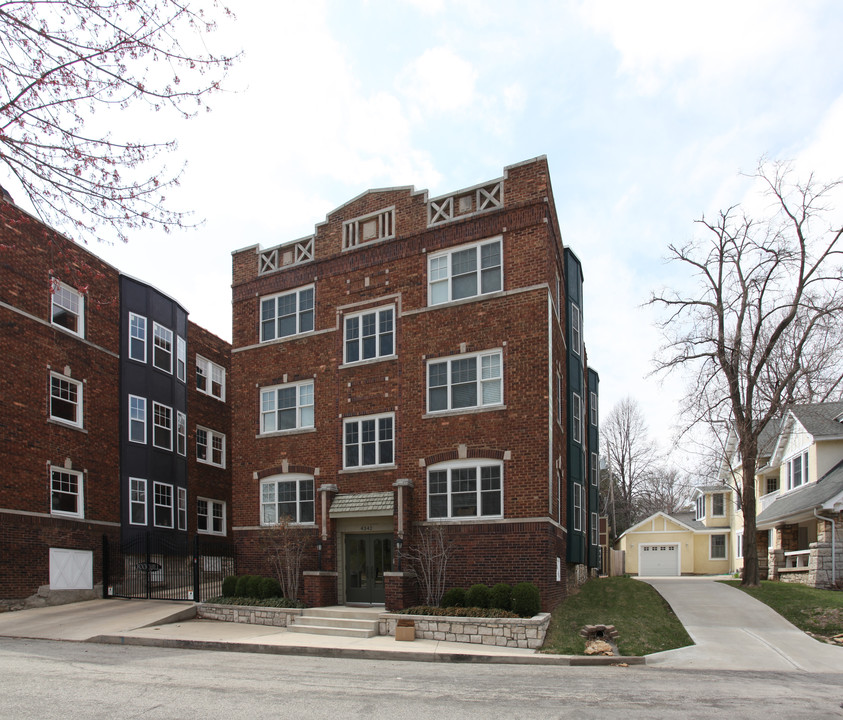 The Rockhill Condos in Kansas City, MO - Foto de edificio