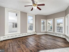 323 Market St in Newport, PA - Building Photo - Building Photo