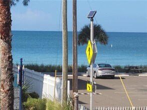 8465 W Gulf Blvd in Treasure Island, FL - Building Photo - Building Photo