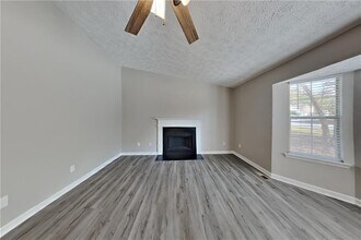 20 Bridge Trail in Douglasville, GA - Building Photo - Building Photo