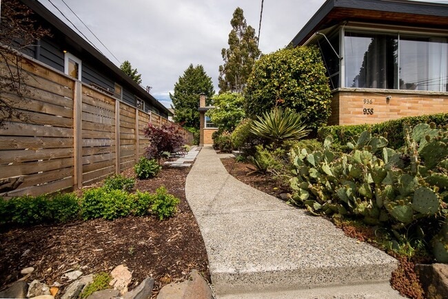 938 NW 57th St in Seattle, WA - Building Photo - Building Photo