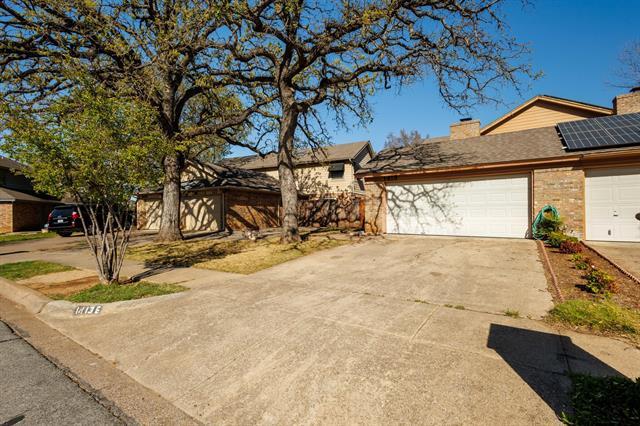 1413 Palmnold Cir E in Fort Worth, TX - Building Photo - Building Photo