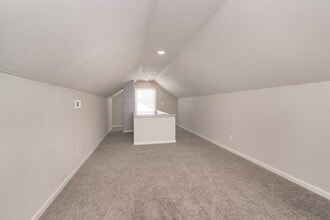 16806 Holly Hill Dr in Cleveland, OH - Building Photo - Building Photo