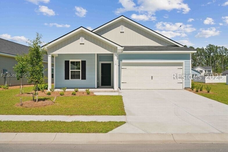 106 Mainland Lakes Dr in Bluffton, SC - Building Photo