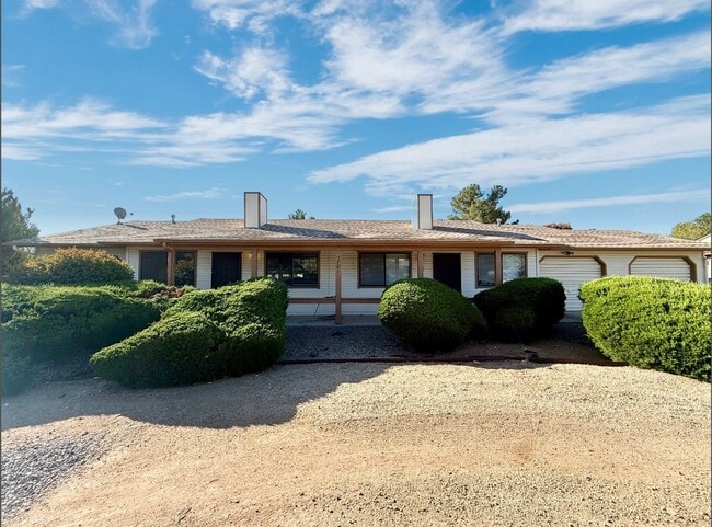 7781 Spouse Dr in Prescott Valley, AZ - Building Photo - Building Photo