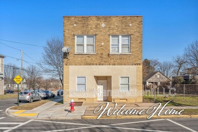 property at 1501 S Wood Ave