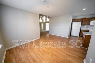 335 Monti Dr in Anderson, SC - Building Photo - Building Photo