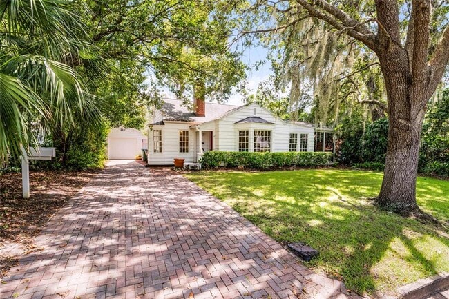 220 Overlook Rd in Winter Park, FL - Building Photo - Building Photo