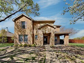 321 Quail Run Rd in Red Oak, TX - Building Photo