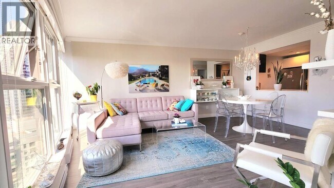 1323 Homer St in Vancouver, BC - Building Photo - Building Photo