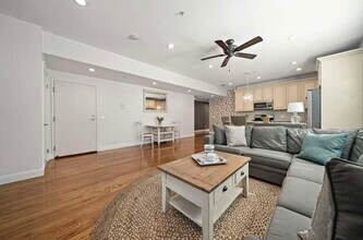 37 Coffey St in Boston, MA - Building Photo - Building Photo