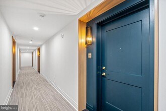 811 N Columbus St in Alexandria, VA - Building Photo - Building Photo