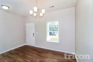 108 Chapel Meadow Ln SW in Cartersville, GA - Building Photo