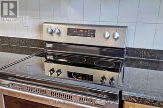 25 Rock Moss Way in Toronto, ON - Building Photo - Building Photo