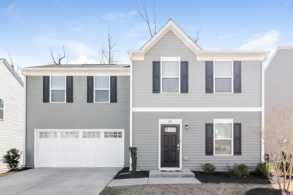 24 E Lumber Ct in Clayton, NC - Building Photo