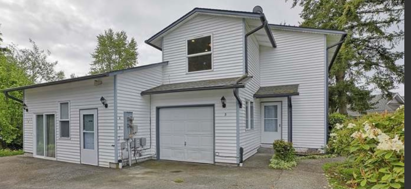 5212 Grove St in Marysville, WA - Building Photo