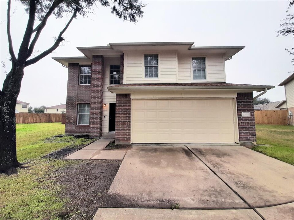 20103 Eatons Creek Ct in Katy, TX - Building Photo