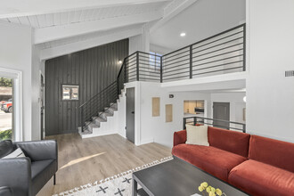 1936 N 700 W, Unit 1936 in Provo, UT - Foto de edificio - Building Photo