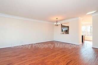 1570 Wickham Pond Dr in Charlottesville, VA - Building Photo - Building Photo