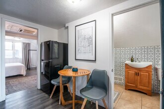 1895 S 200 E, Unit C in Salt Lake City, UT - Building Photo - Building Photo